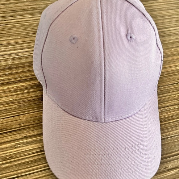 Baseball Caps - Picture 1 of 9